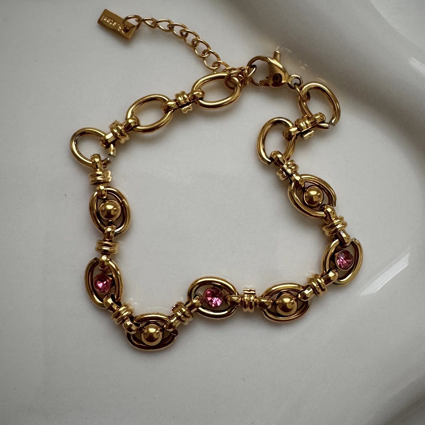 pink links bracelet