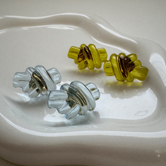 knot earrings