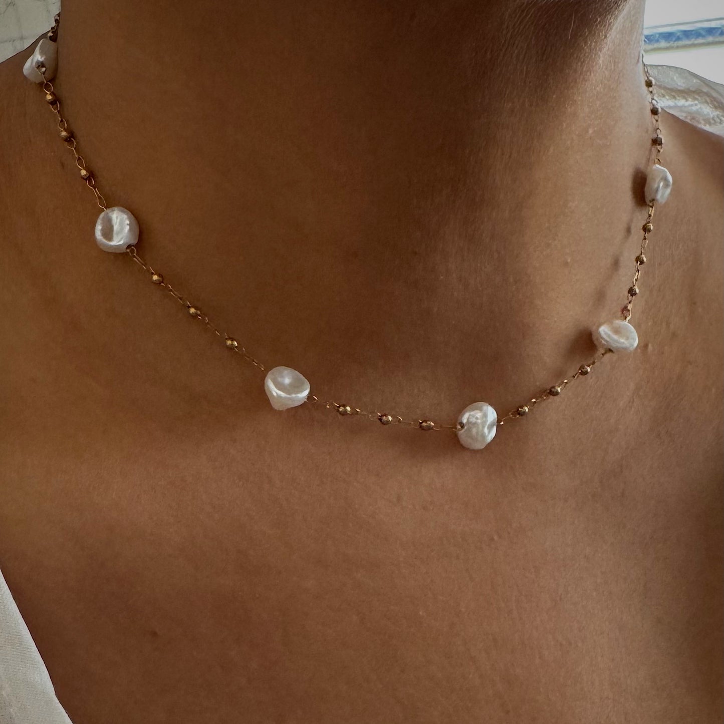 la perla choker