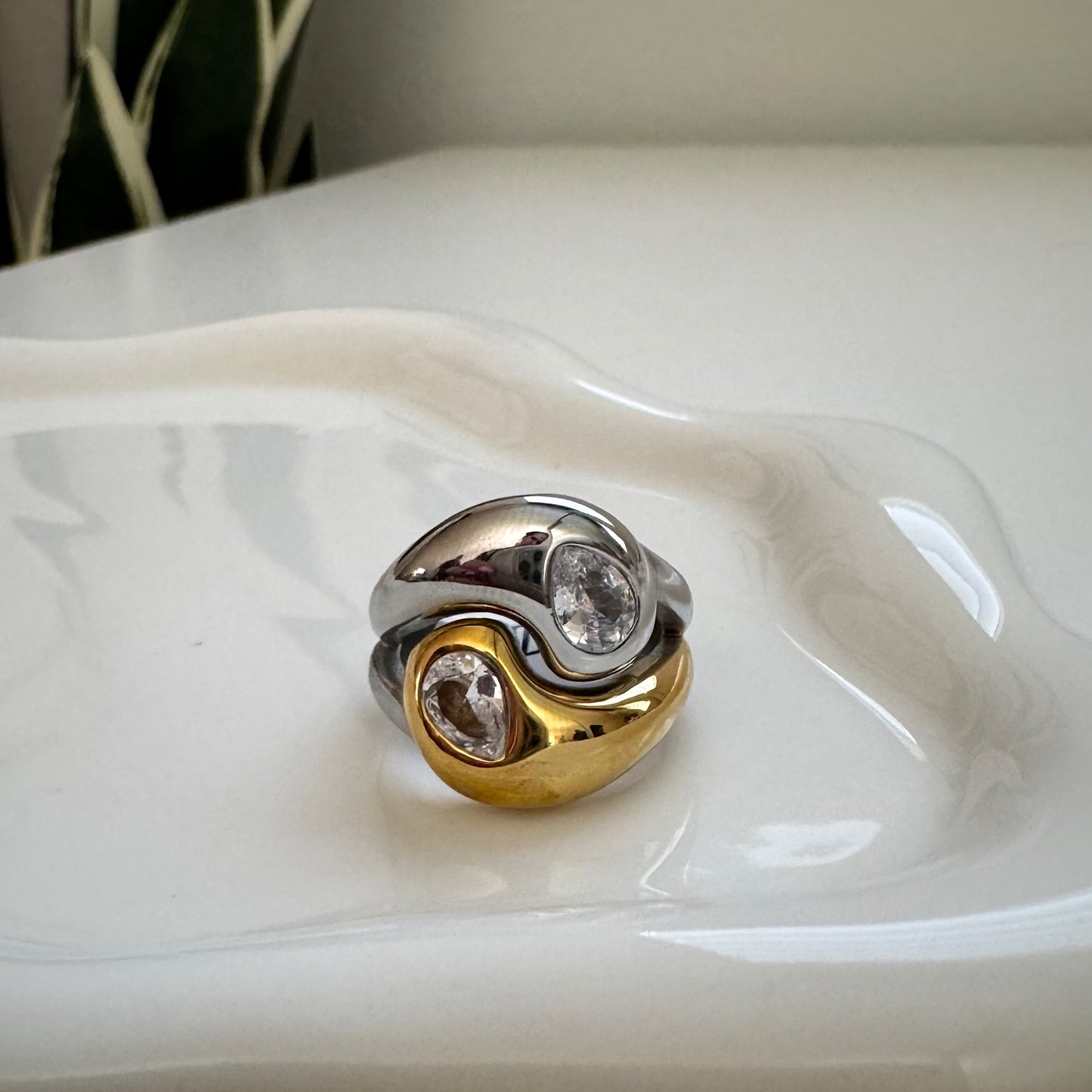 two tone cz ring