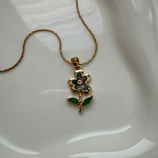 green flower pendant