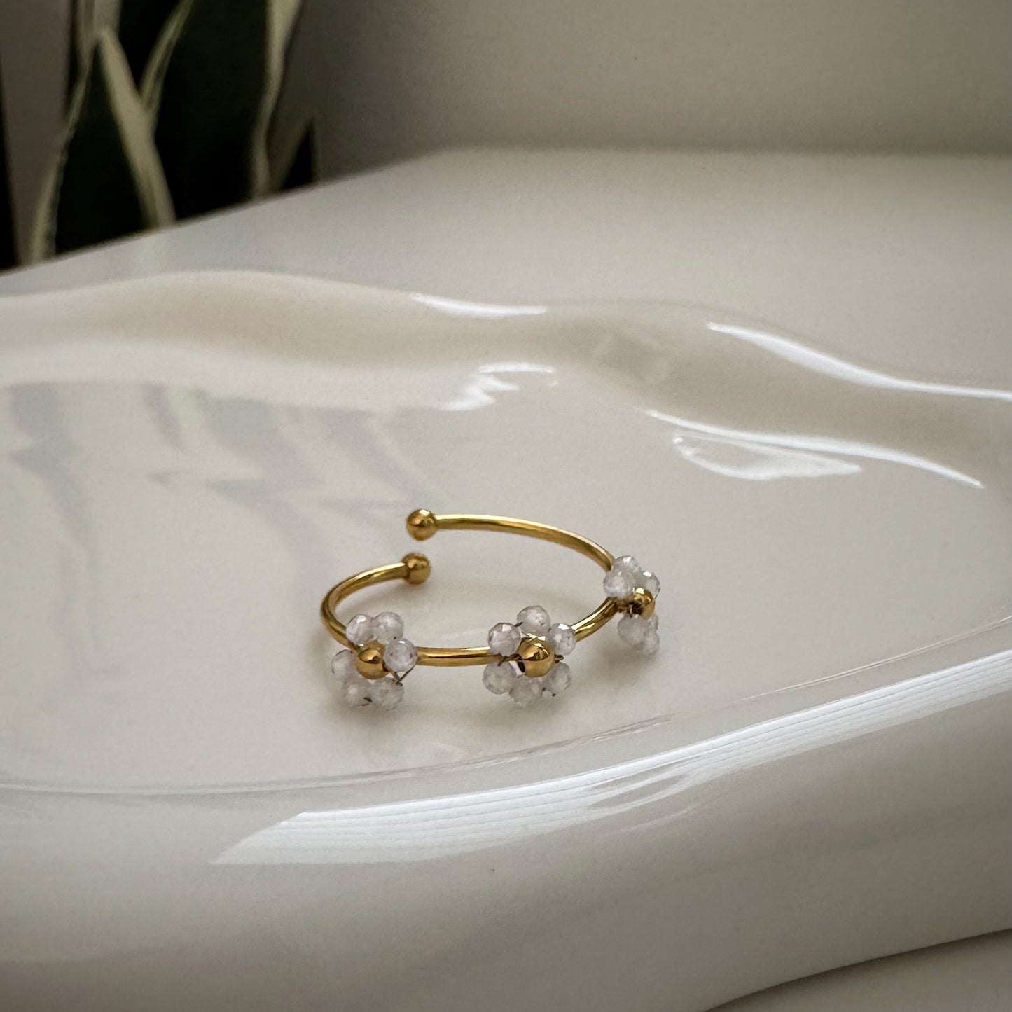 triple flower ring