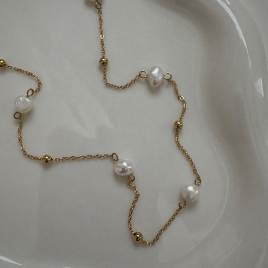 perlitas choker