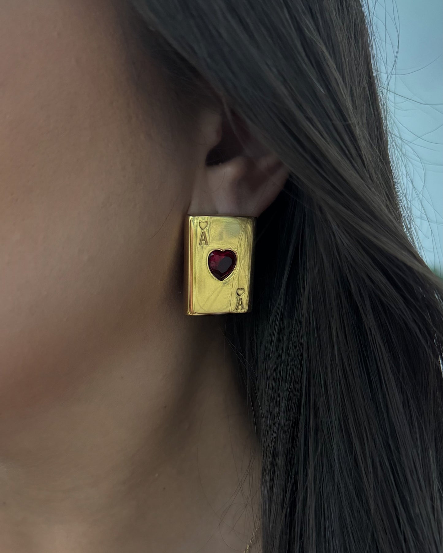 poker earrings