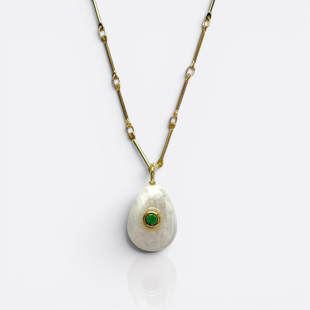 emerald quartz drop
