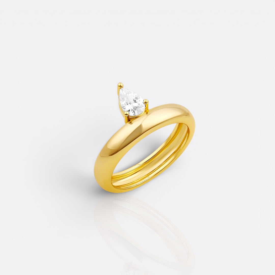 pointed cz band ring