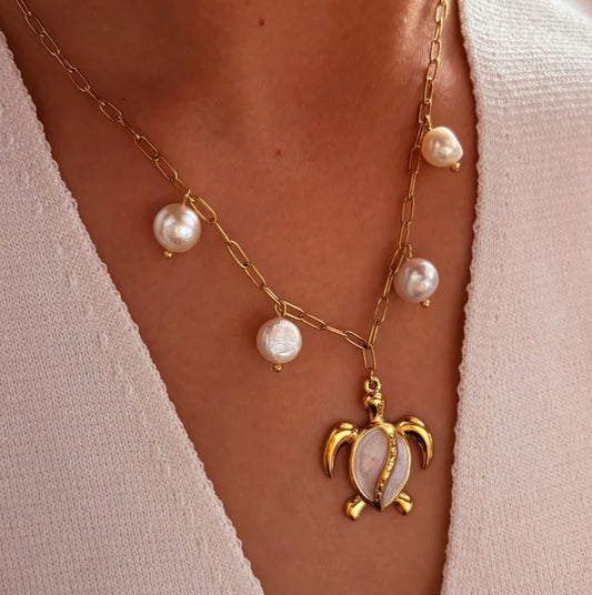 turtle pearls necklace