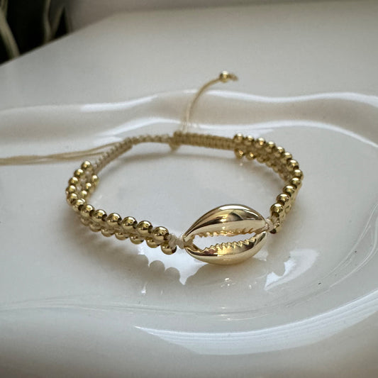 concha beaded bracelet