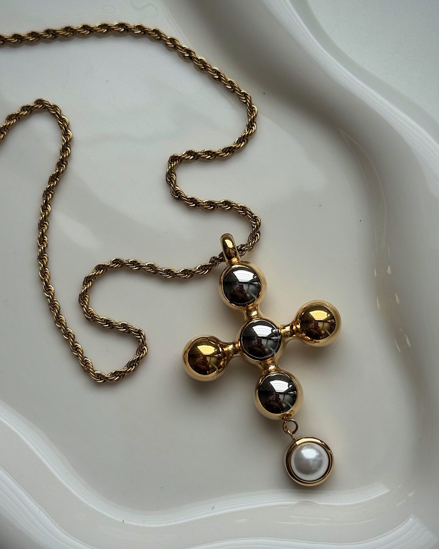 Two tone cross necklace