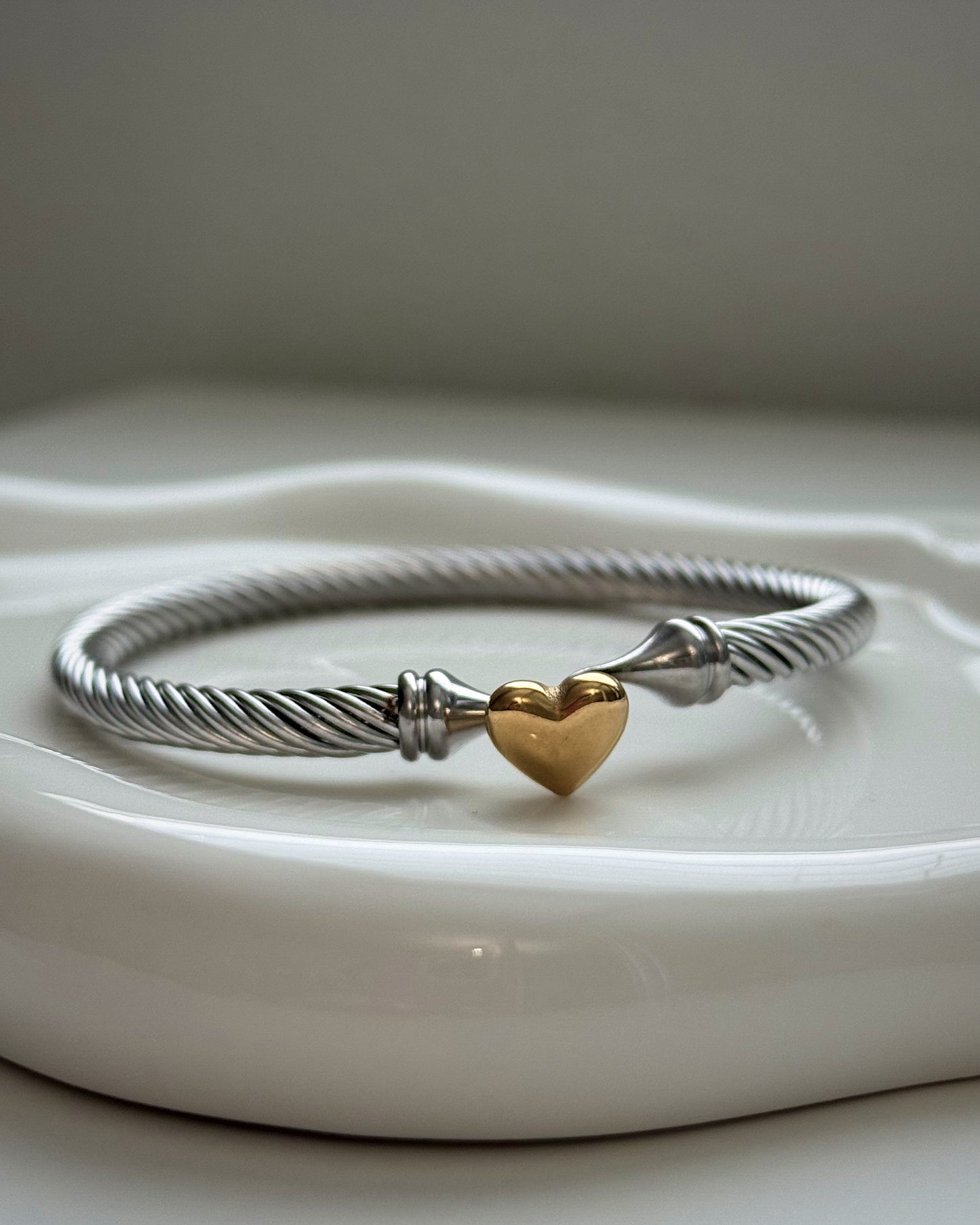 heart silver bangle