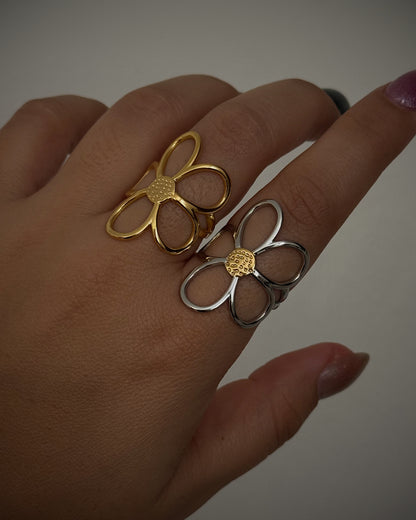 la flor ring