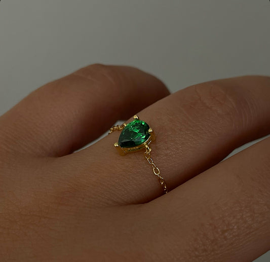 emerald chain ring