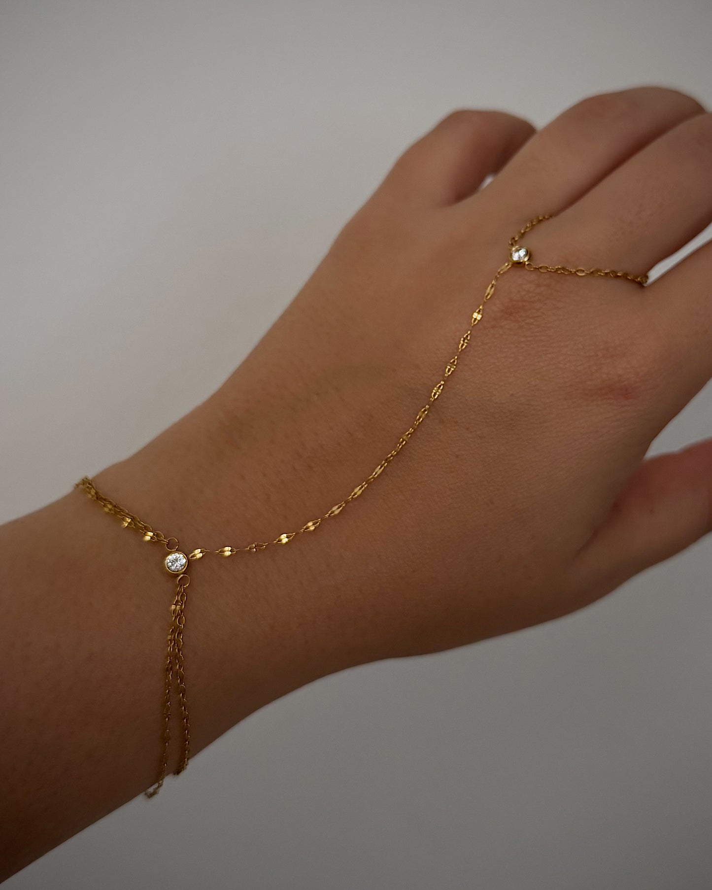 dainty cz handchain