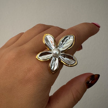 two tone florecita ring