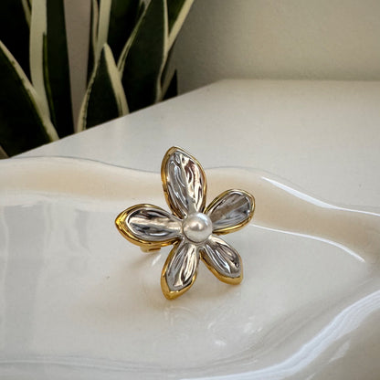 two tone florecita ring