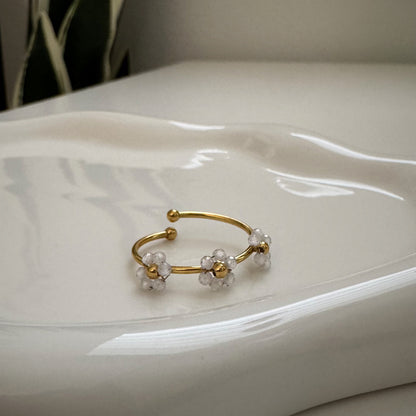 triple flower ring